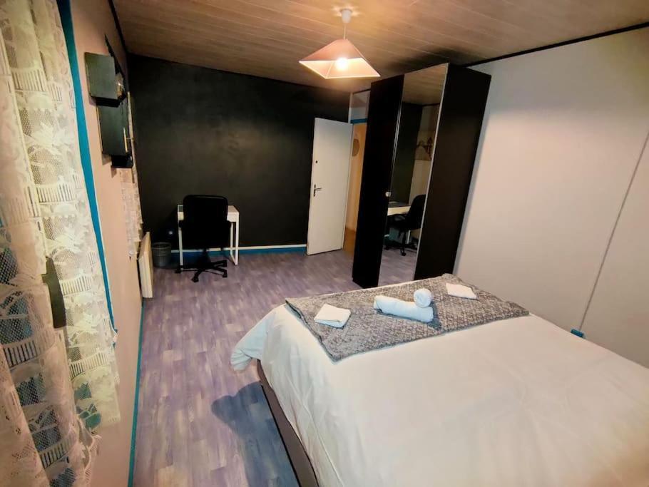 Pause Entre Deux Meaux ► Proche Disneyland Paris ► Wifi ► Netflix ► 24/24H Penchard Exteriér fotografie