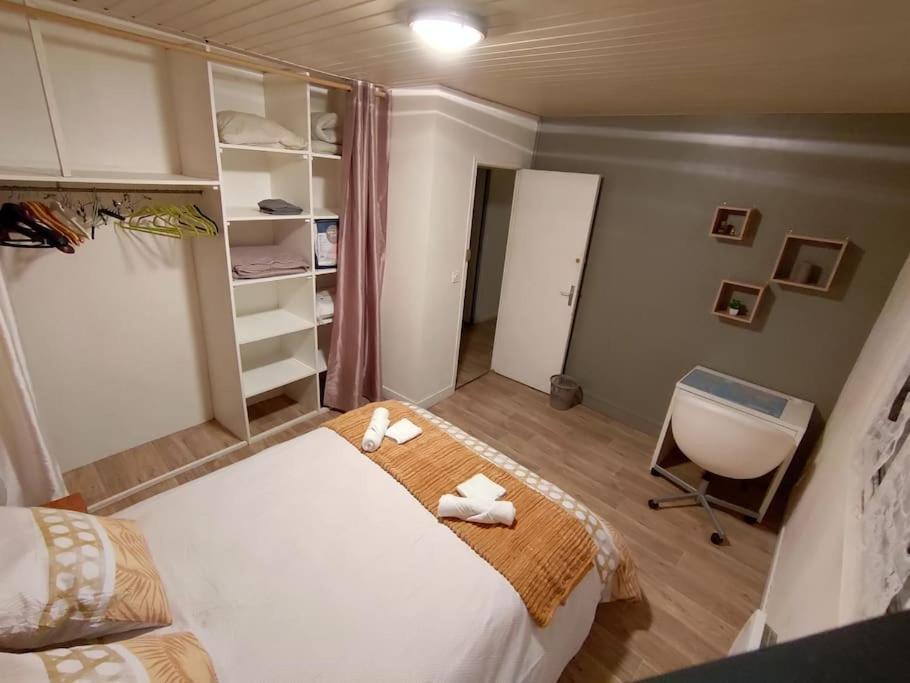 Pause Entre Deux Meaux ► Proche Disneyland Paris ► Wifi ► Netflix ► 24/24H Penchard Exteriér fotografie